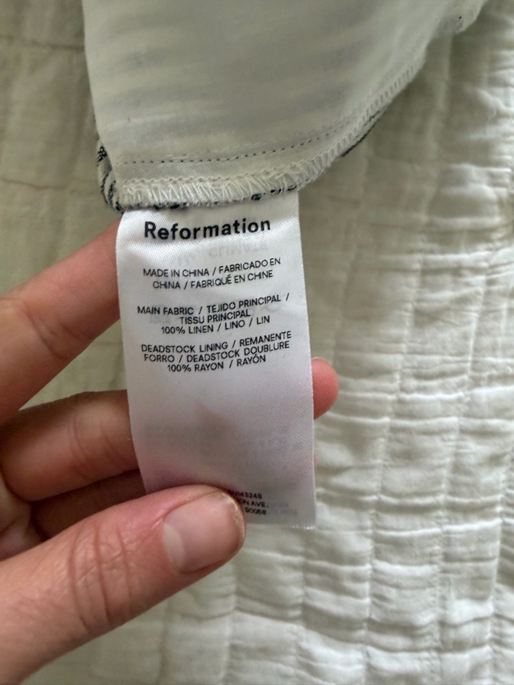 100% linen Reformation Gray and White Striped High-Waist Shorts - Picture 4 of 5